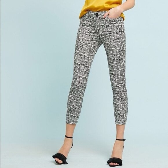 ANTHROPOLOGIE Bowery Black White Pineapple Print Ankle Pants Size 16R - Picture 1 of 14